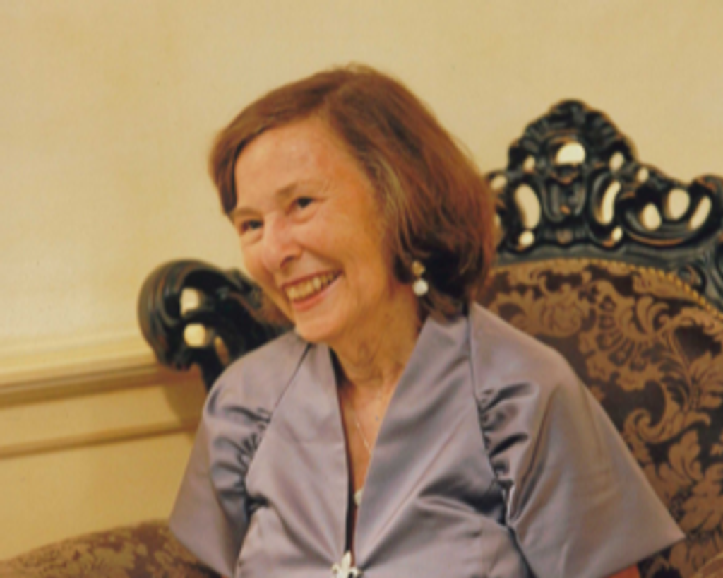 Dorothy Lee Riedlinger