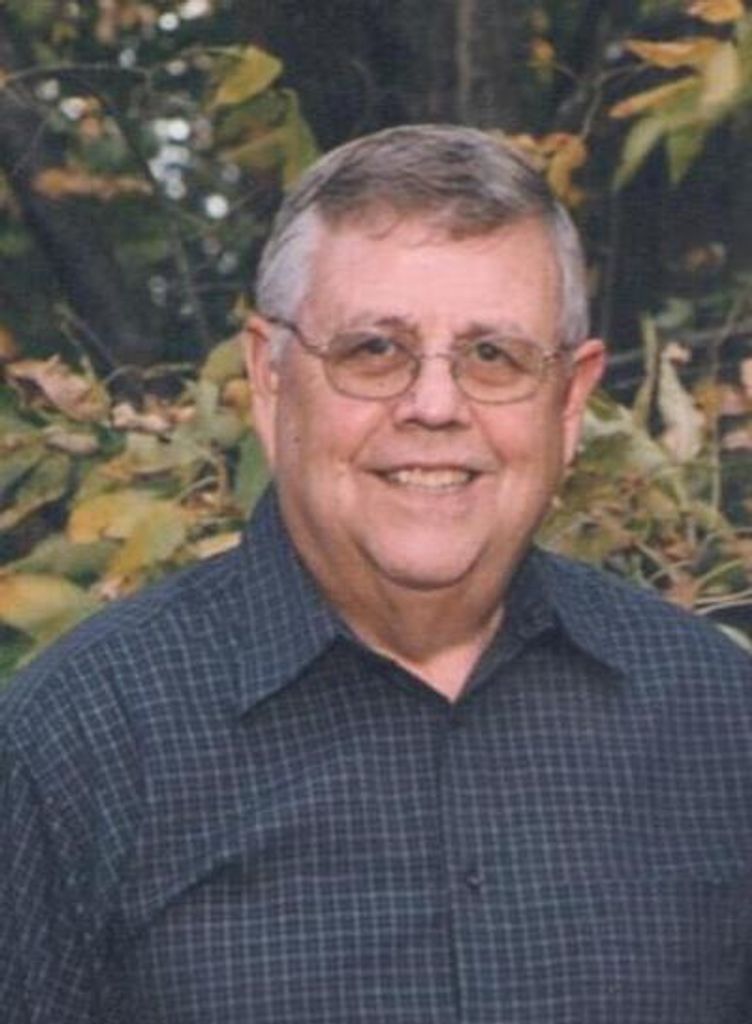 Lee C. Foesch Profile Photo