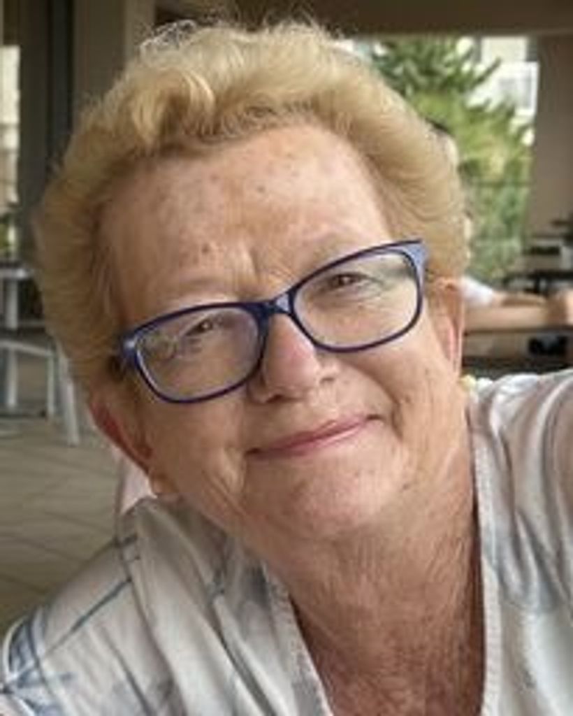 Elizabeth Buron Profile Photo