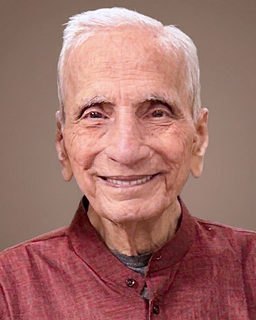 Ravindra Pradhan Profile Photo