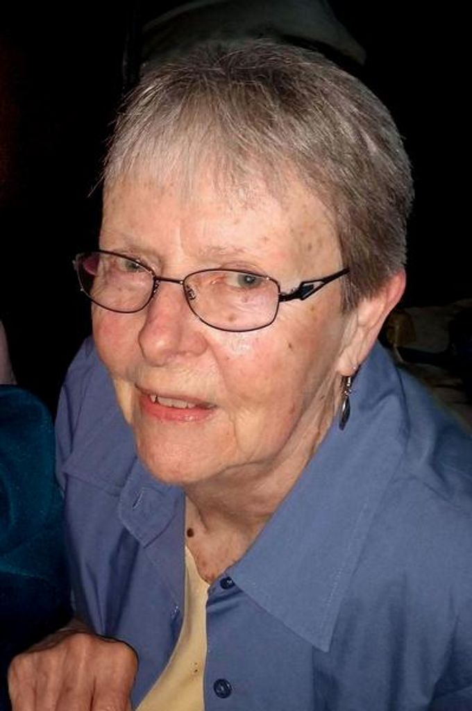 Mava Mae Laursen Profile Photo