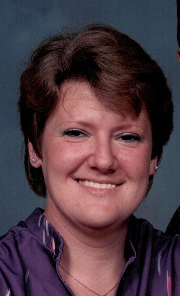 Mrs. Carol J. (Weatherholtz)  Gettle