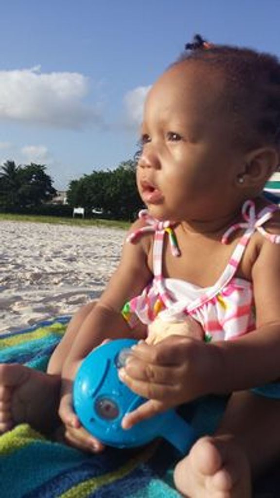 Suni Ari Headley-Robinson Profile Photo