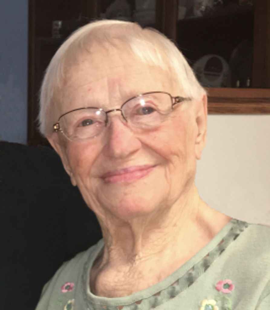 Helen L. Schoenbohm Profile Photo