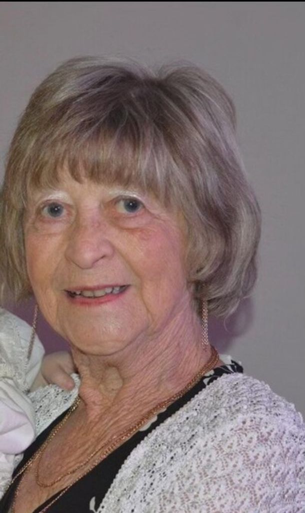 Carolyn Rogers Miller Profile Photo