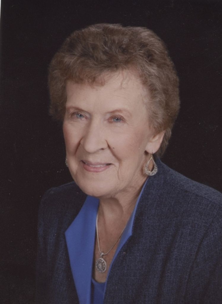 Claire Narus Profile Photo