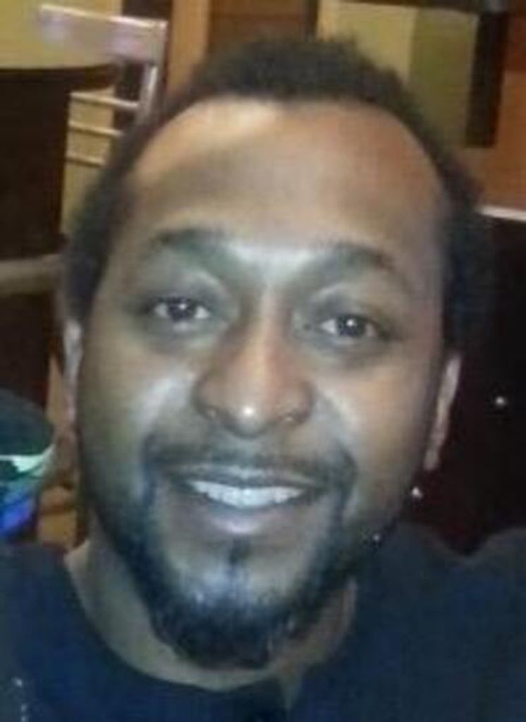 Larnell Rashon Gee Profile Photo