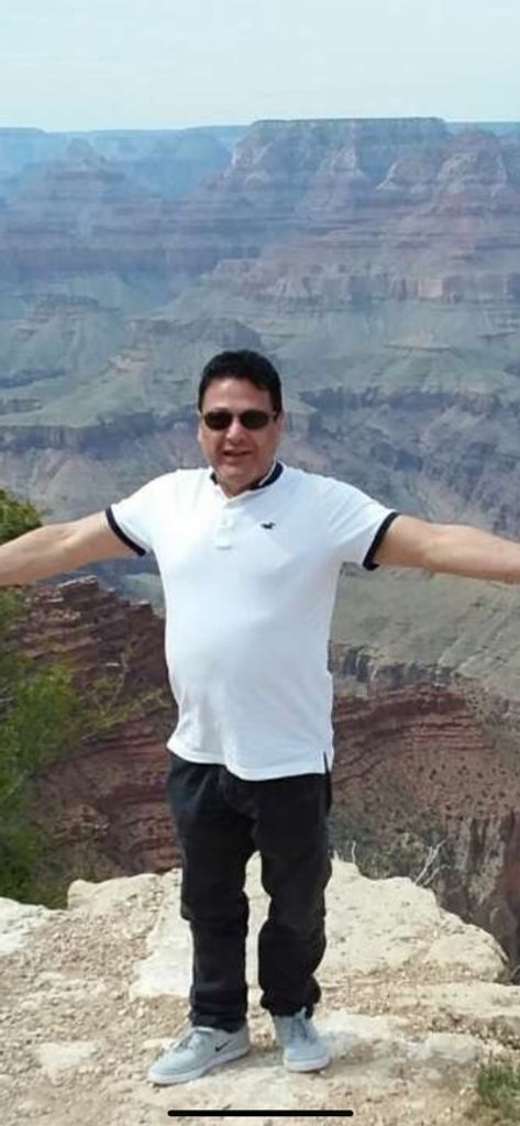 Armando Rafael Demoya Profile Photo