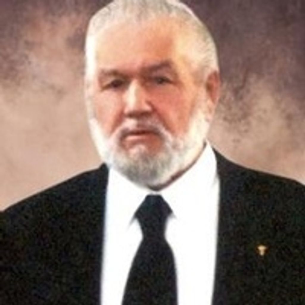 Julian Lizakowski Profile Photo