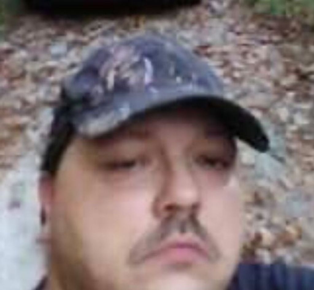 Benny Tilten Maxwell Profile Photo