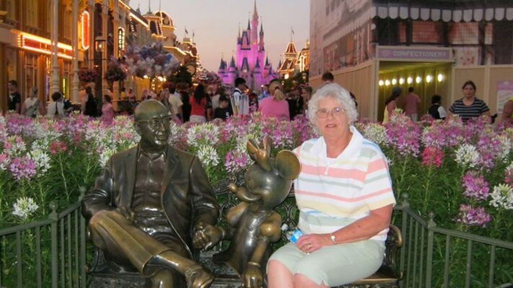 Barbara Jeanne Decker