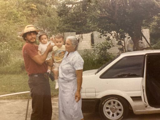 Carmen Gloria (Ruiz)  Feliciano photo gallery thumbnail 114 of 131