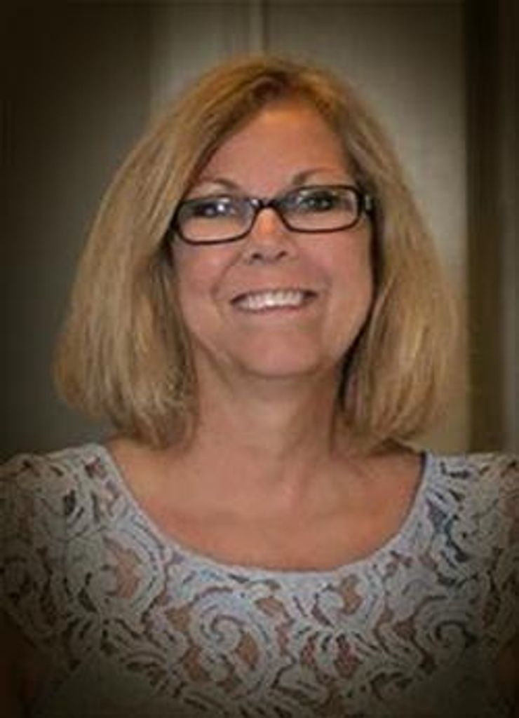 Pamela S Schneider