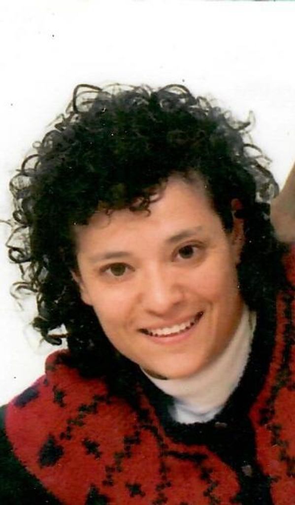 Lori Ann Vasquez Profile Photo