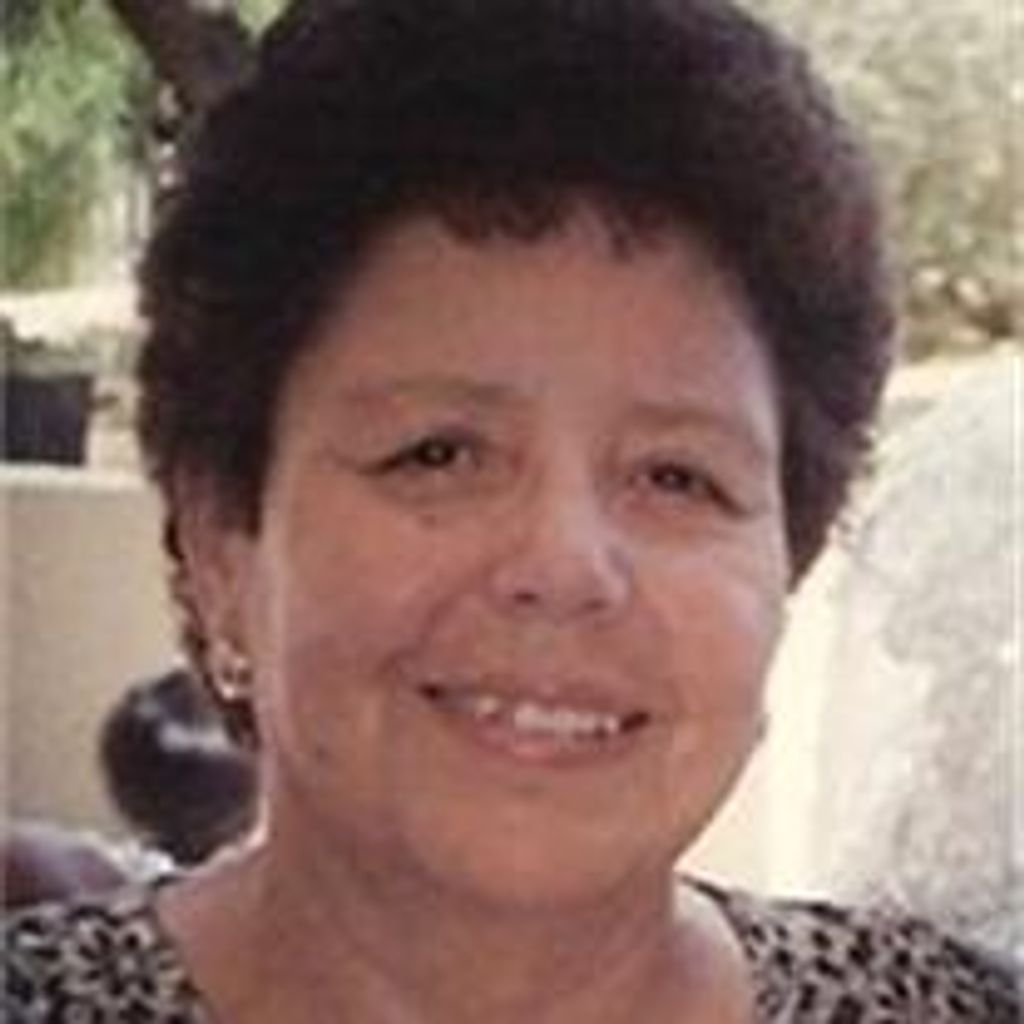 Eva Julia Perez