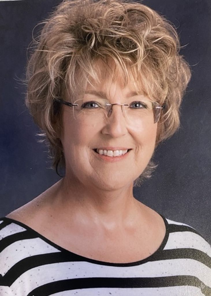 Amy Lynn Chamberlin Combs Profile Photo