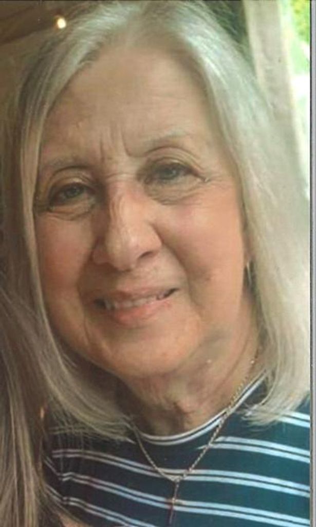 Mary Lou Zec-Gasser Profile Photo