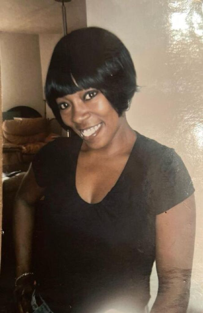 Stephanie Therese Murray Profile Photo