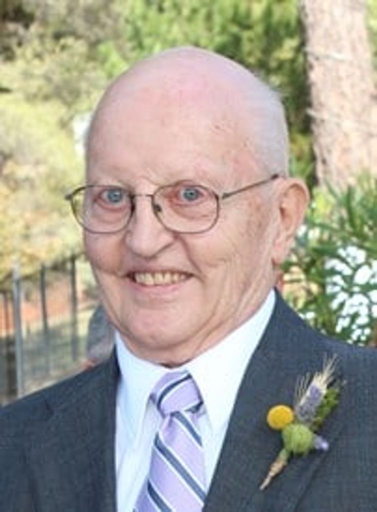 Leo Conrad Lutz Profile Photo