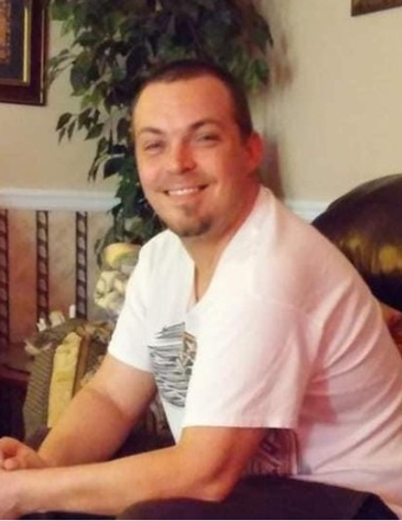 Dustin Michael Bushee