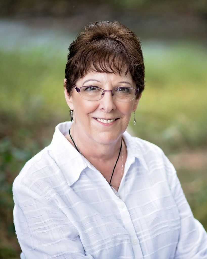 Victoria Jean Holloway Profile Photo