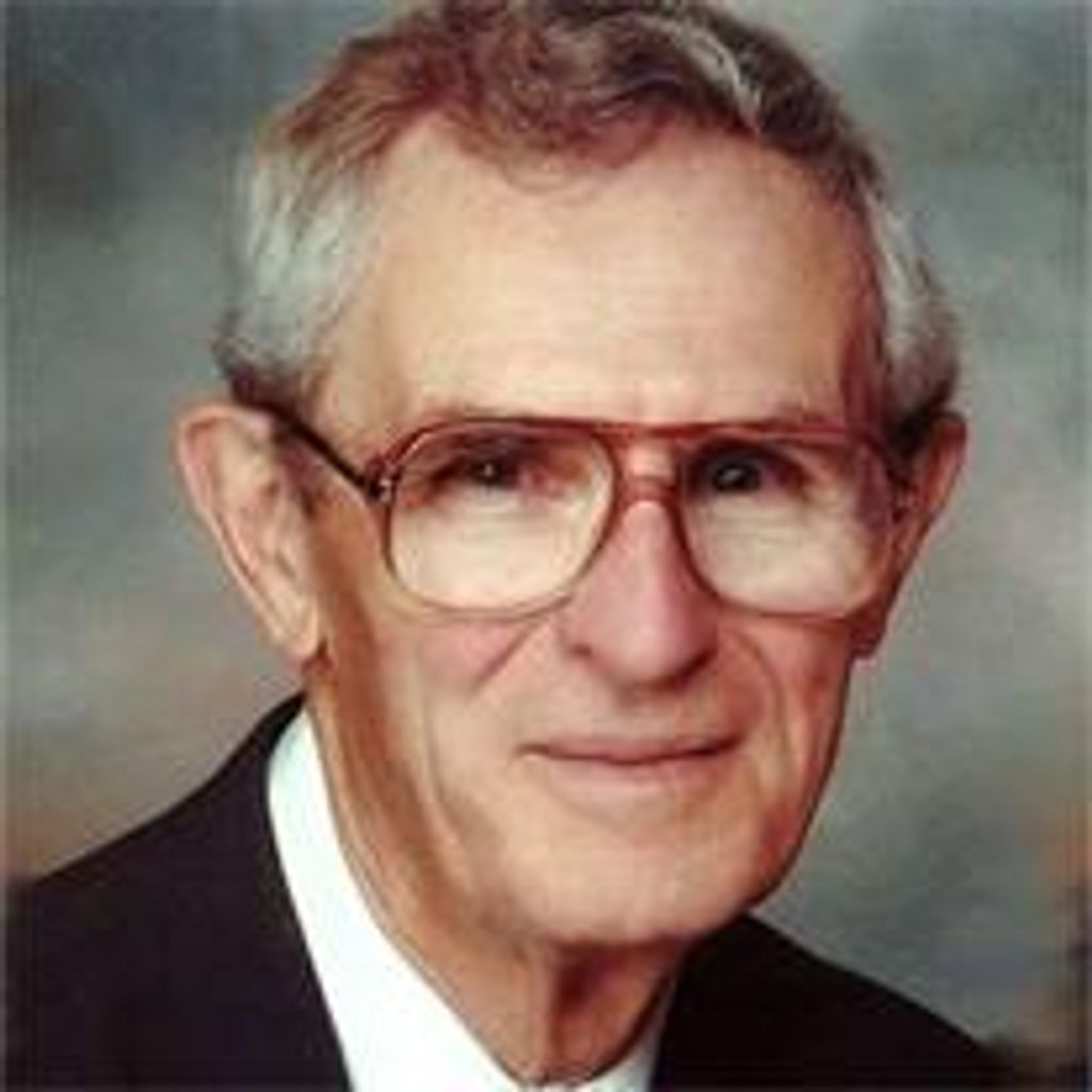 Richard Weeks Profile Photo