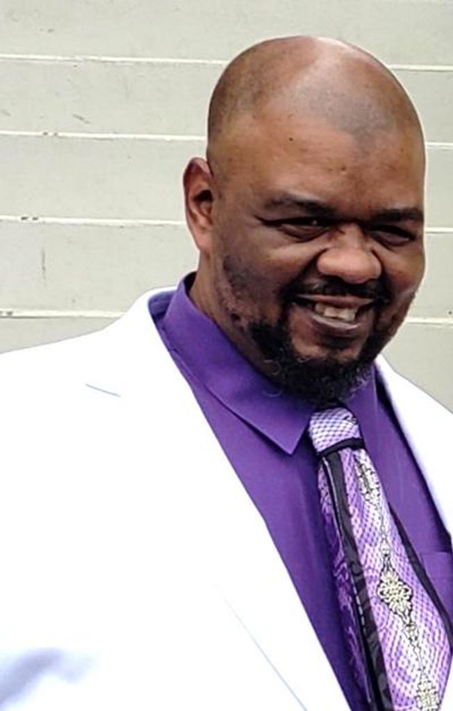 Zalleux Johnson Profile Photo