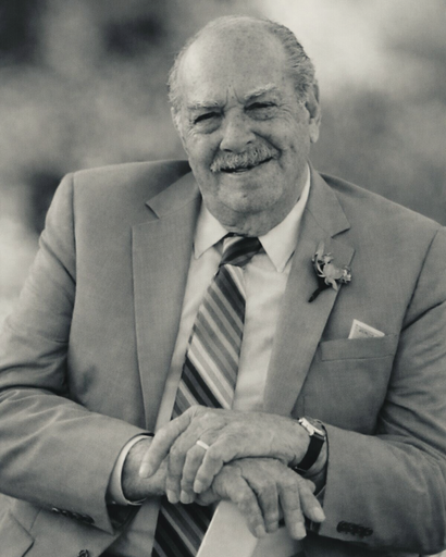 Raul Bravo's obituary image