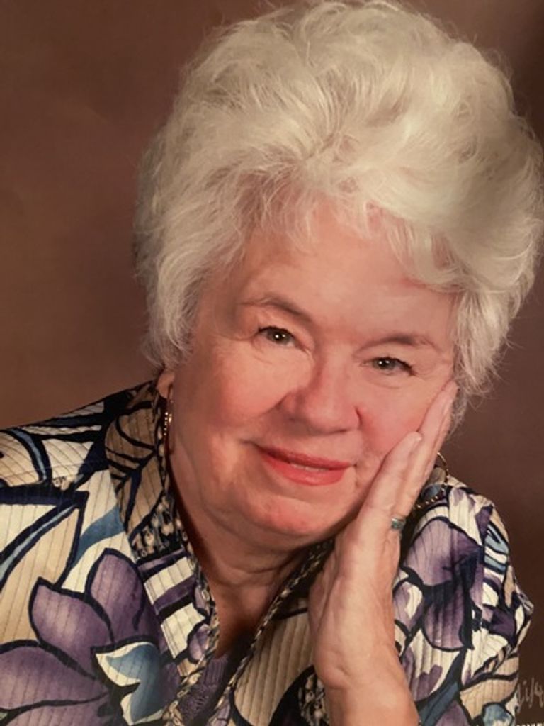 Suzanne Cox Profile Photo