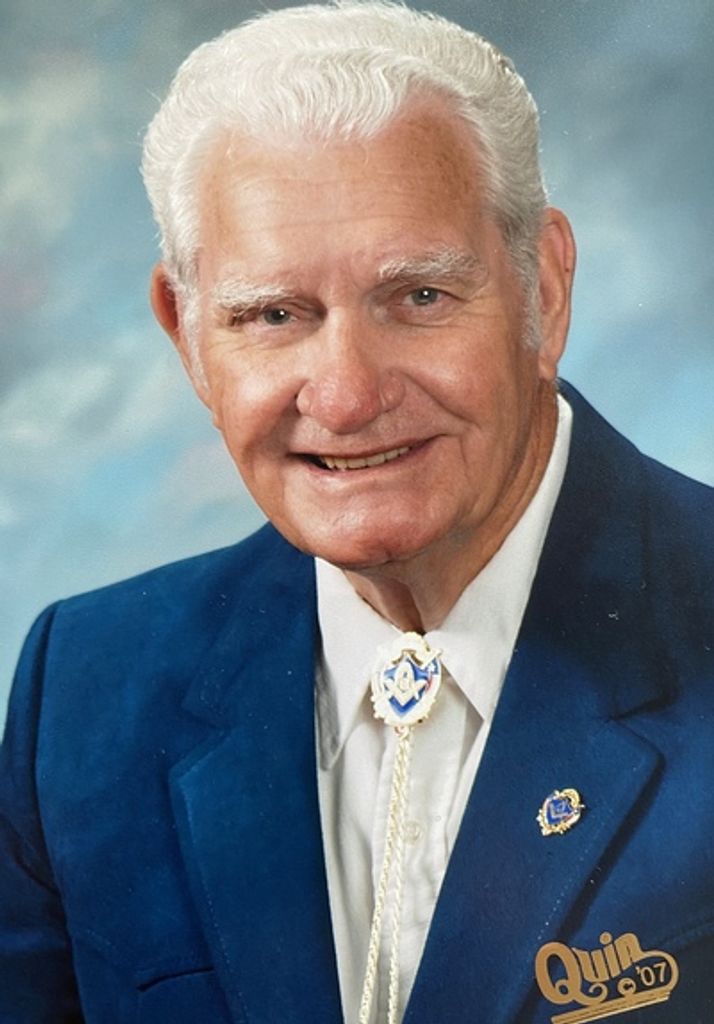 Daniel Howard Mcrae Profile Photo