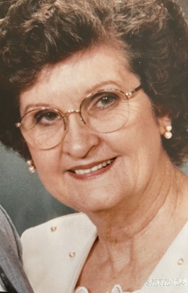 Gwen Rae West Profile Photo