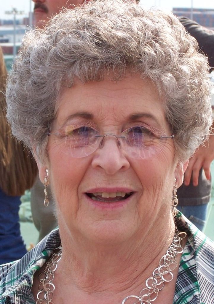 Geraldine Lewis Thomas