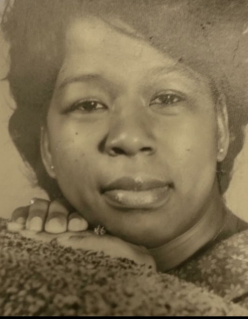 Gyndelyn Easterling Profile Photo