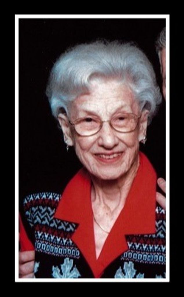 Elizabeth Hunter
