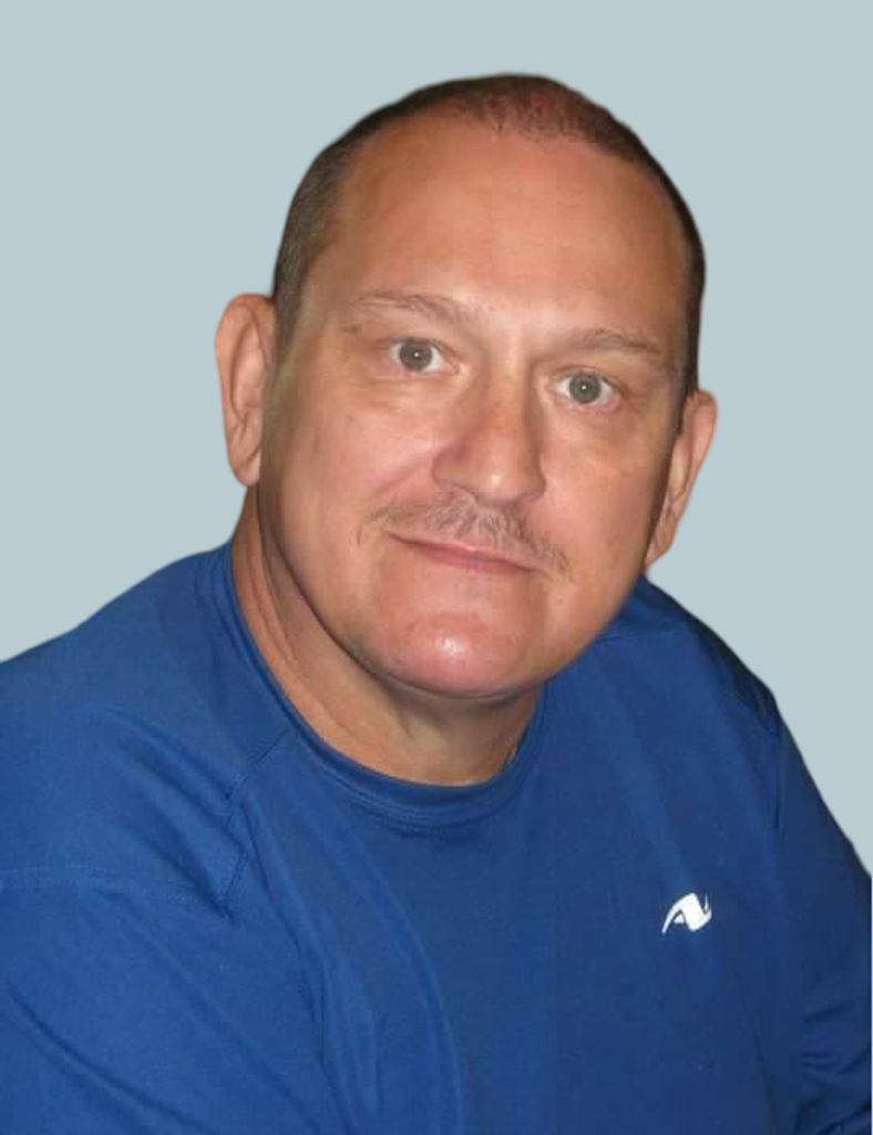 Noah Hall Profile Photo