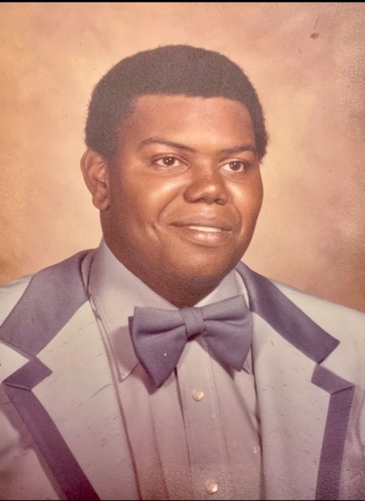 Eric Lorenzo Johnson Profile Photo