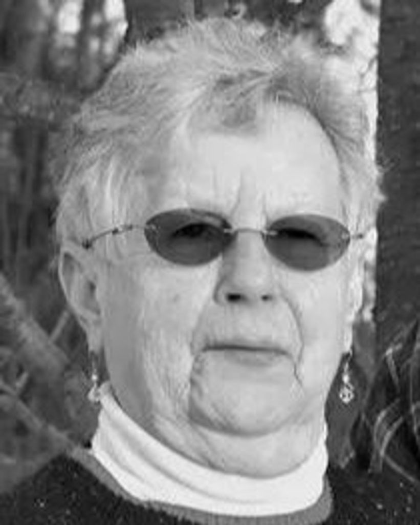 Elizabeth Margulies Profile Photo