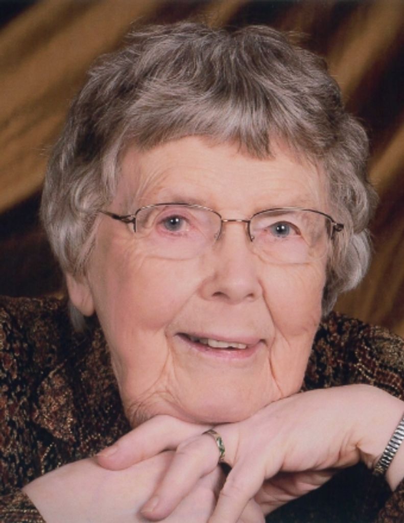 Helen Aase Profile Photo