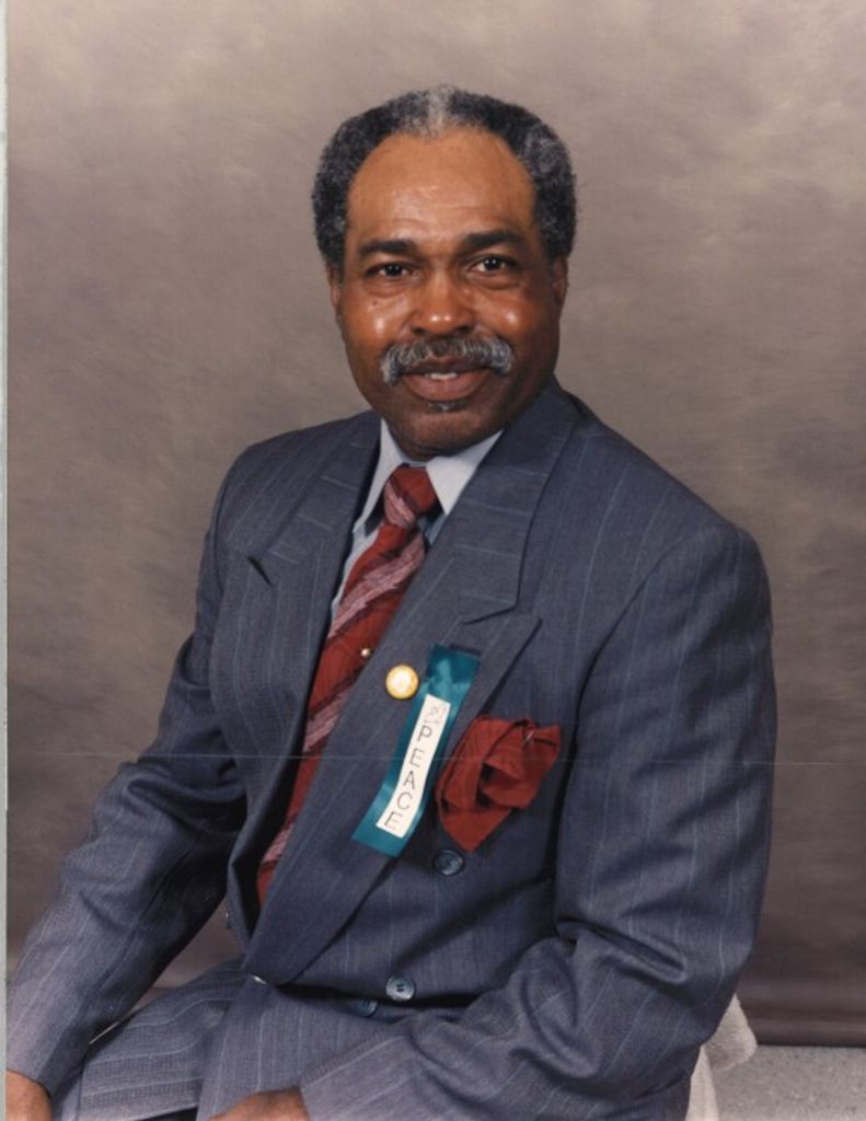 Douglas Davis