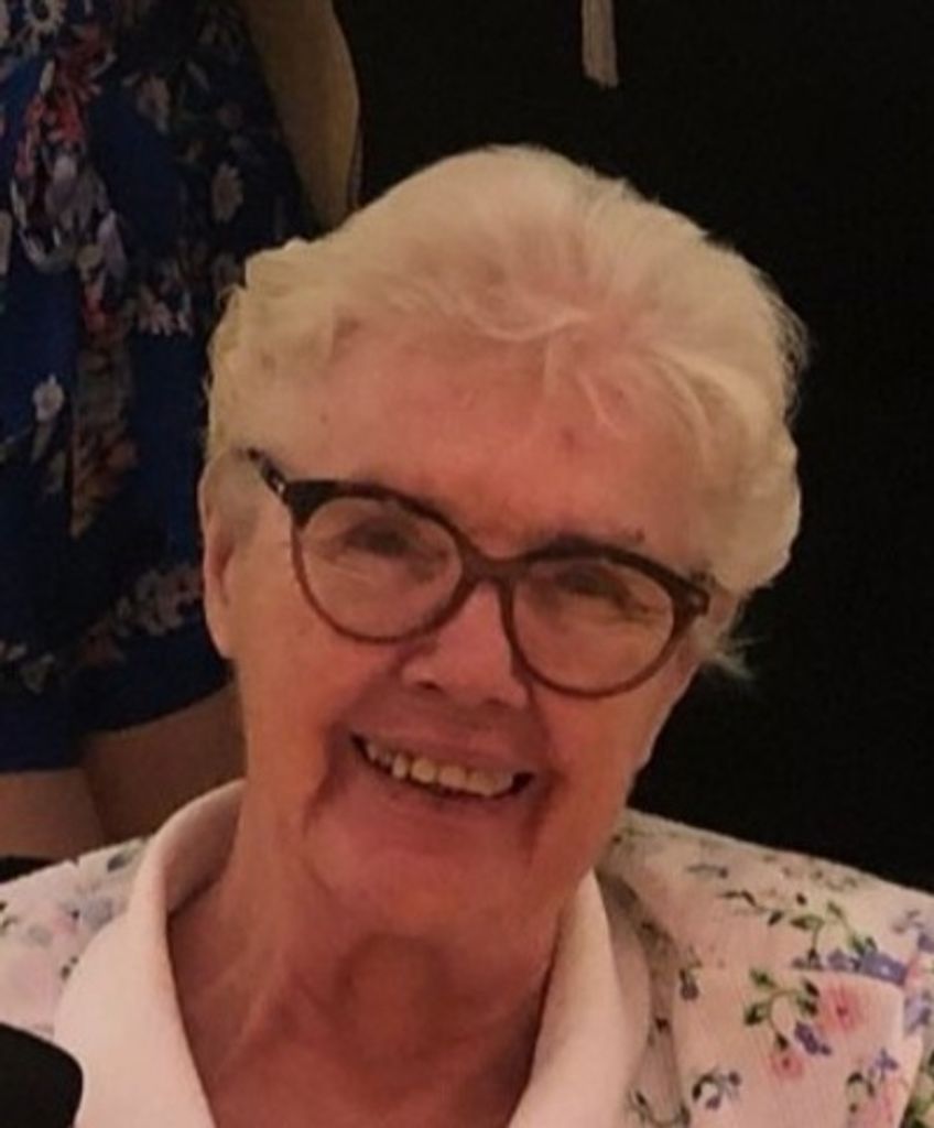 Elaine Murray Bishop Profile Photo