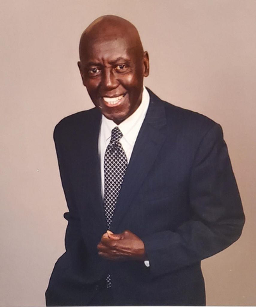 Charles Frazier Profile Photo