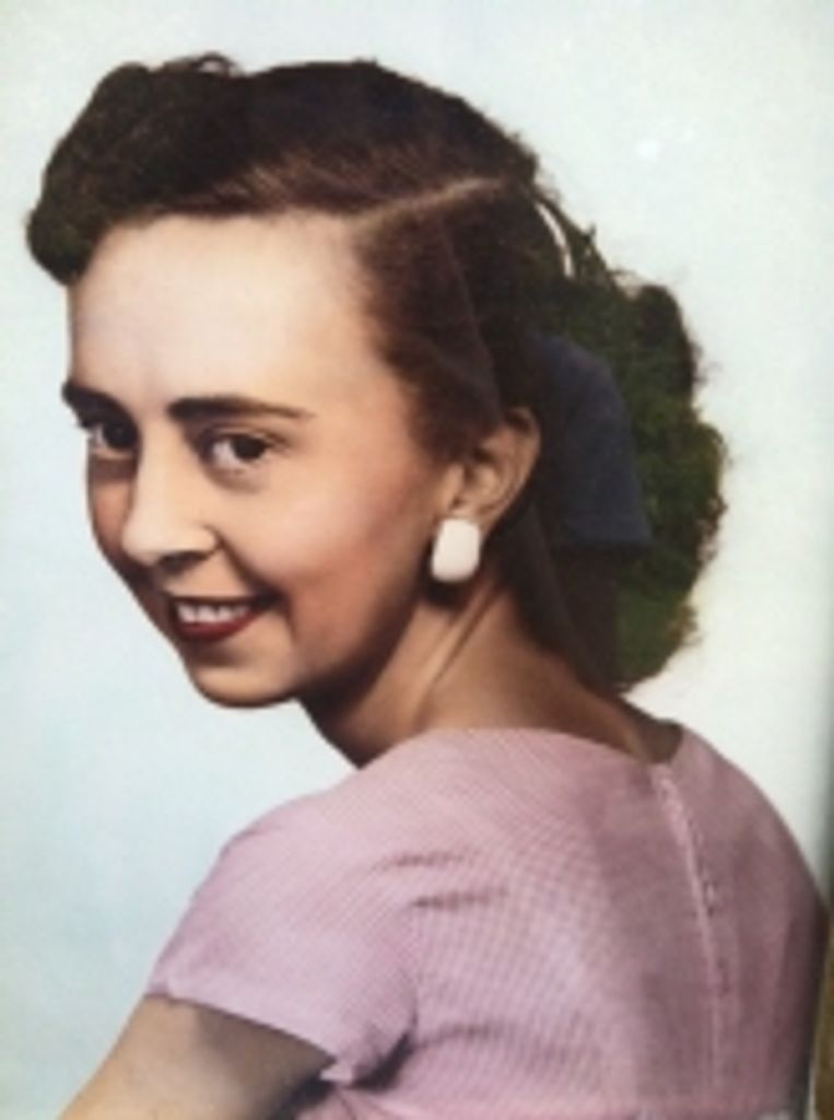 Margaret Pauline Hutchens Hollar
