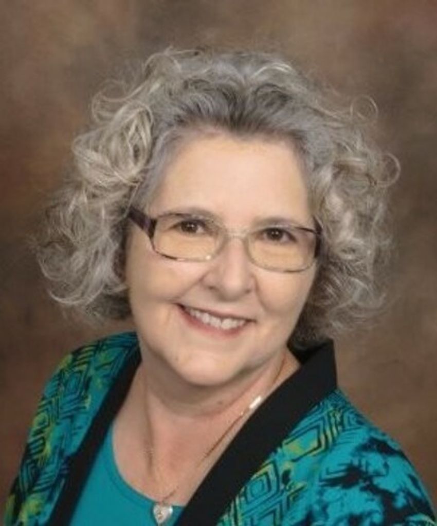 Gina M. Giacomelli Profile Photo