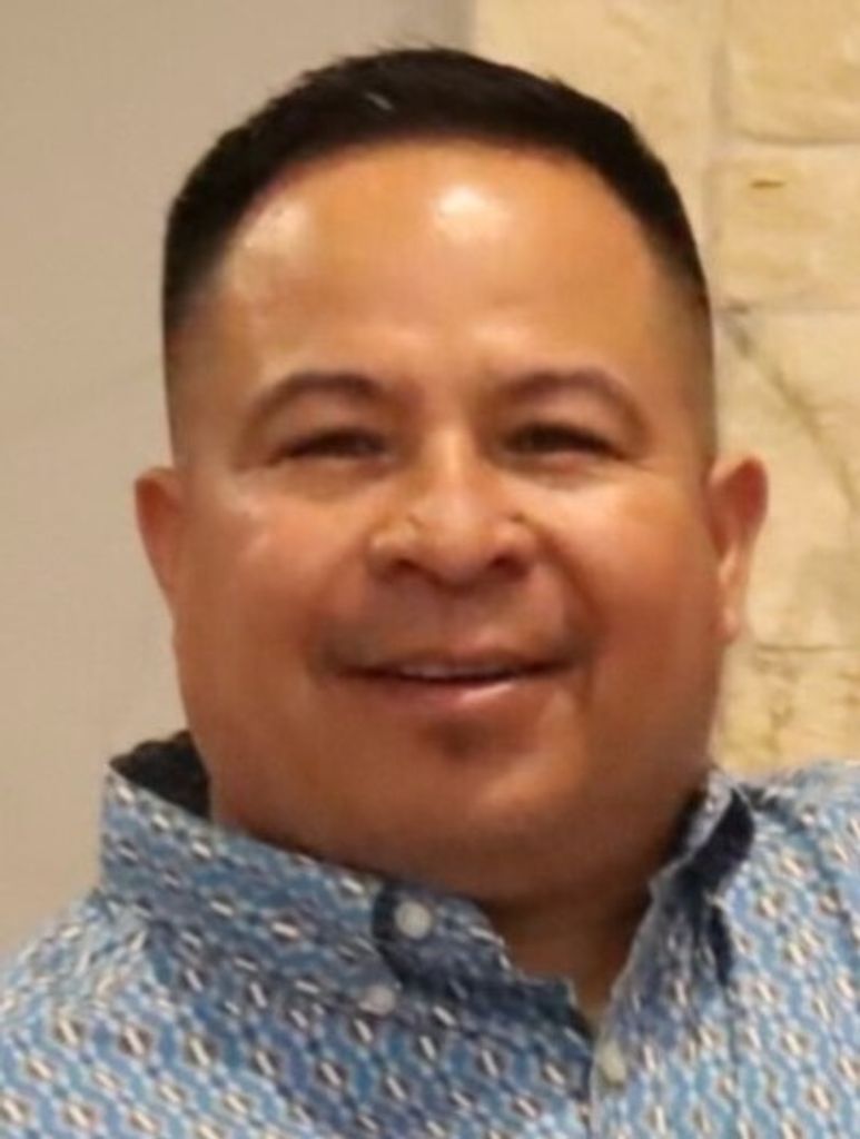 Danel Bustillos Profile Photo