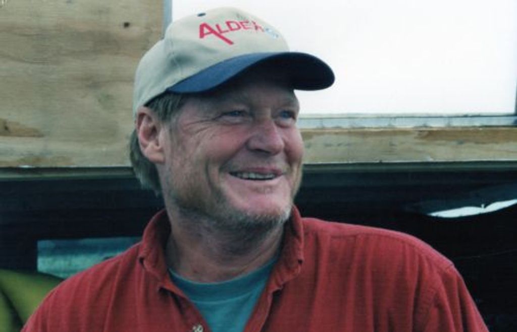 Dennis  Dee Lamoreaux