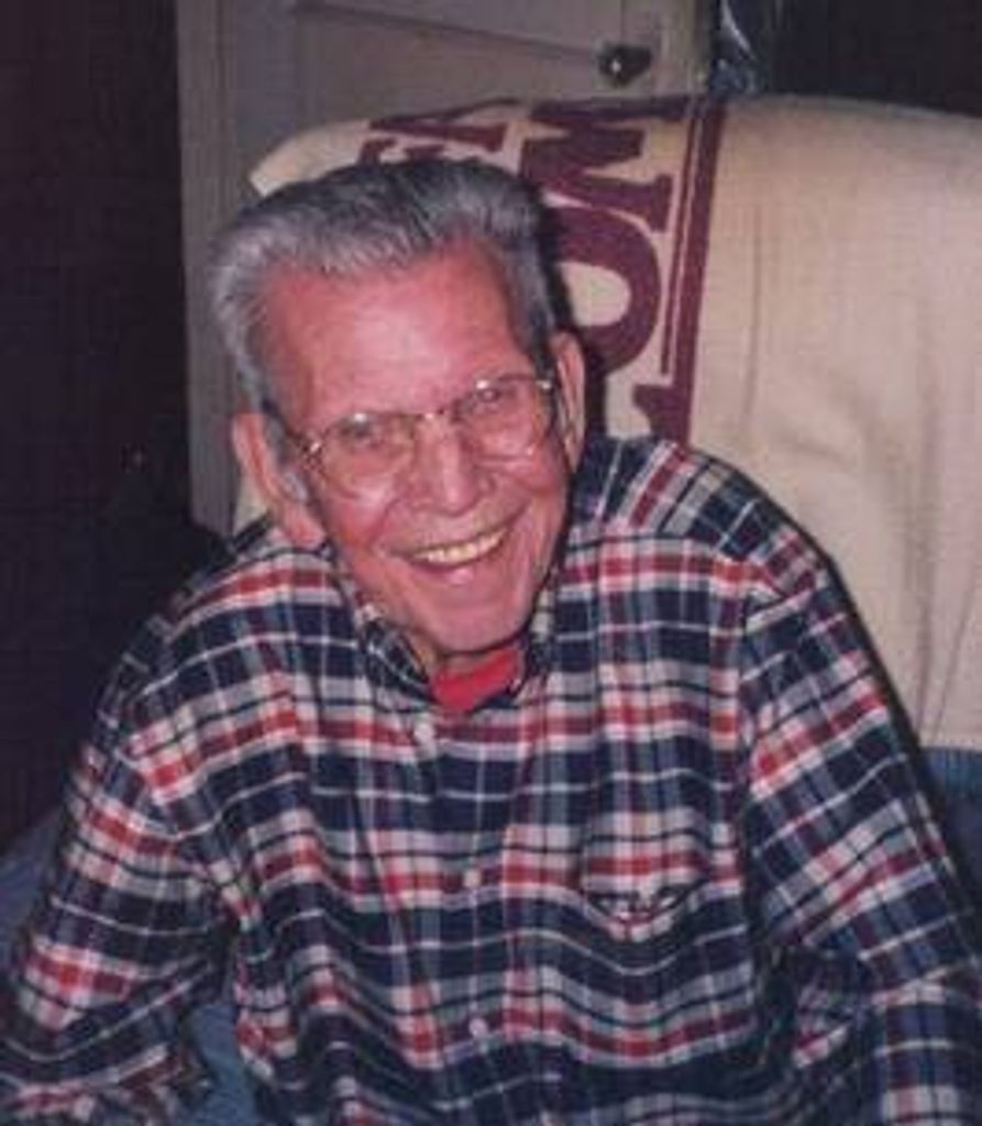 Alex Hoyt James