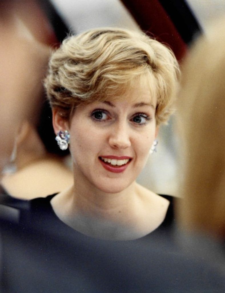 Ruth Elaine "Elaine" Mcconnell