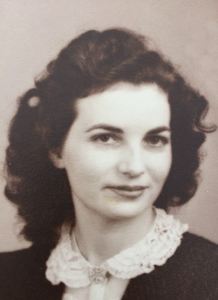 Lois Fowler Hindman