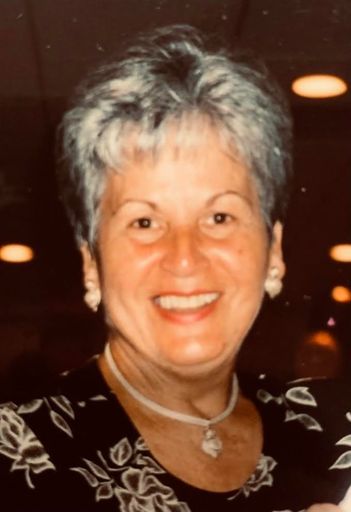 Theresa Monteforte Profile Photo