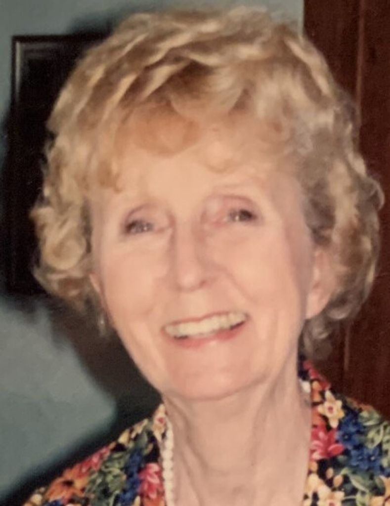 Juliana Forst Profile Photo